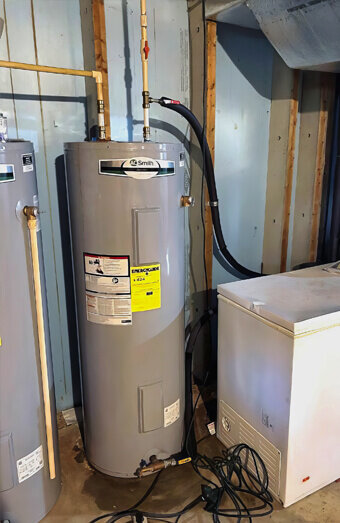 https://plumbermountpleasant.com.au/uploads/2025/06/hot-water-727025.jpg